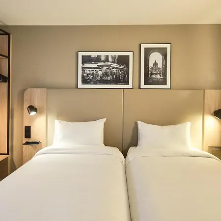 Campanile Hotel 3*